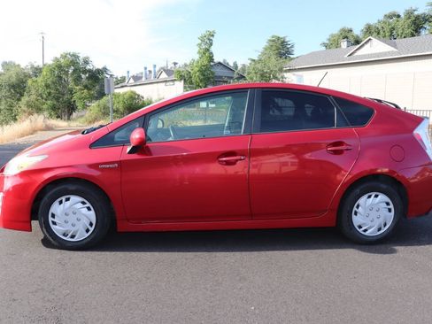 Used 2010 Toyota Prius Five FWD image 4
