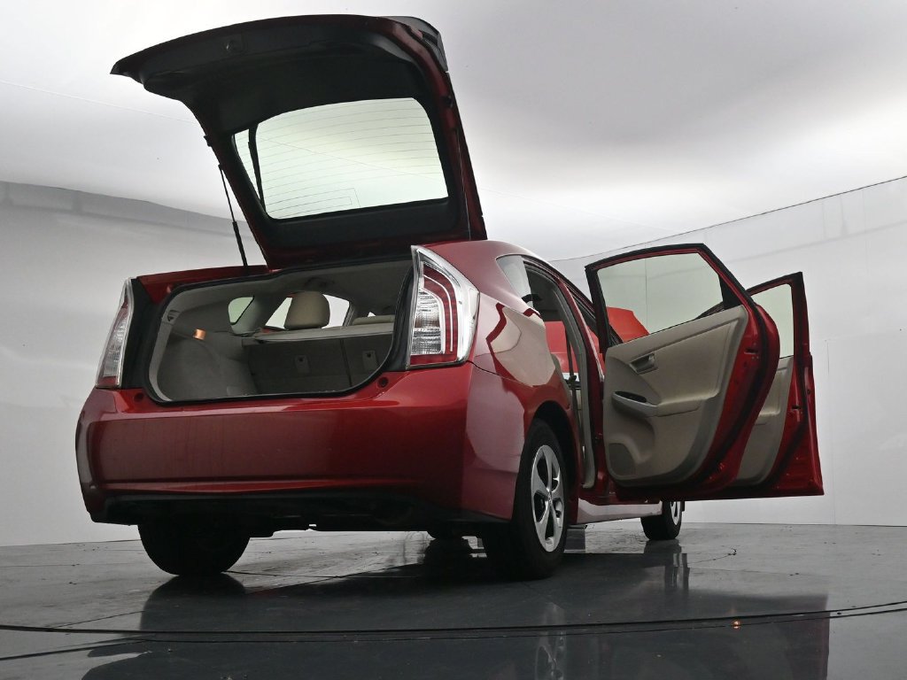 Used 2012 Toyota Prius Three w/ Solar Roof Pkg FWD image 45
