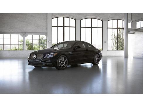Used 2023 Mercedes-Benz C 300 4MATIC Coupe image 40