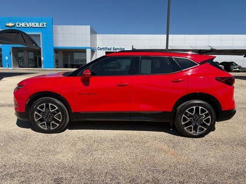 Used 2024 Chevrolet Blazer RS w/ Driver Confidence II Package FWD image 8