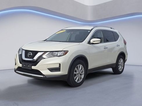 Used 2019 Nissan Rogue SV image 6