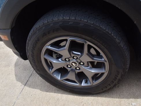 Used 2023 Ford Bronco Sport Badlands AWD/4WD image 10