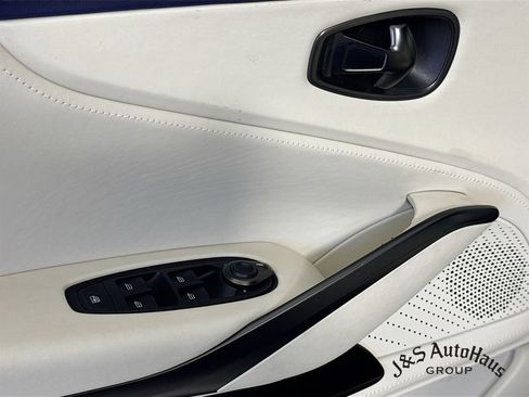 Used 2023 Aston Martin DBX AWD/4WD image 24