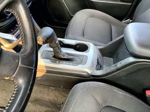 Used 2016 Chevrolet Colorado LT w/ LT Convenience Package image 12