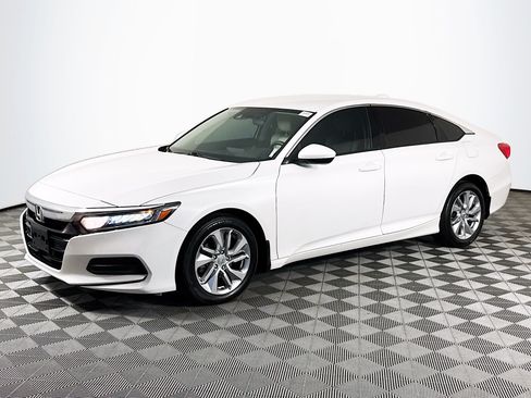 Used 2020 Honda Accord LX image 4