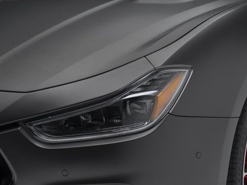 Used 2022 Maserati Ghibli Trofeo image 67