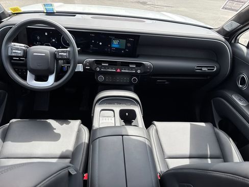 Used 2026 Hyundai Palisade Calligraphy image 18