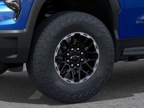 New 2026 Chevrolet Silverado EV Trail Boss w/ Premium Package image 9