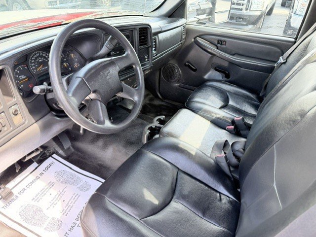 Used 2006 Chevrolet Silverado 3500 2WD Regular Cab image 12