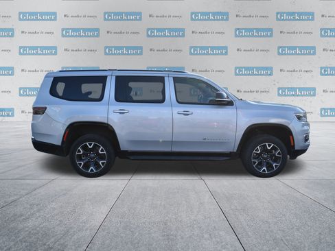 Used 2024 Jeep Wagoneer Series III image 4