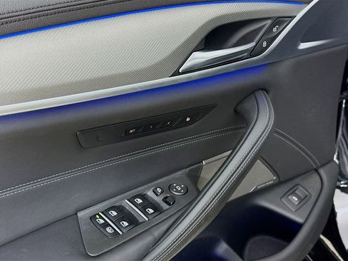 Used 2023 BMW M5 w/ Competition Package image 18