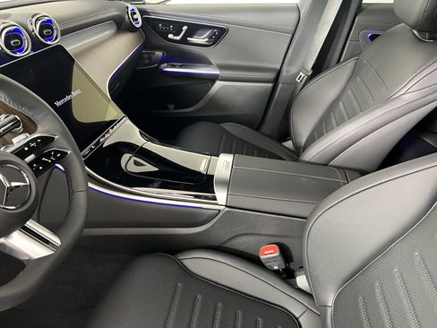 New 2026 Mercedes-Benz GLC 300 4MATIC image 4