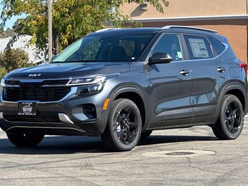 New 2026 Kia Seltos EX w/ EX Sunroof Package image 8