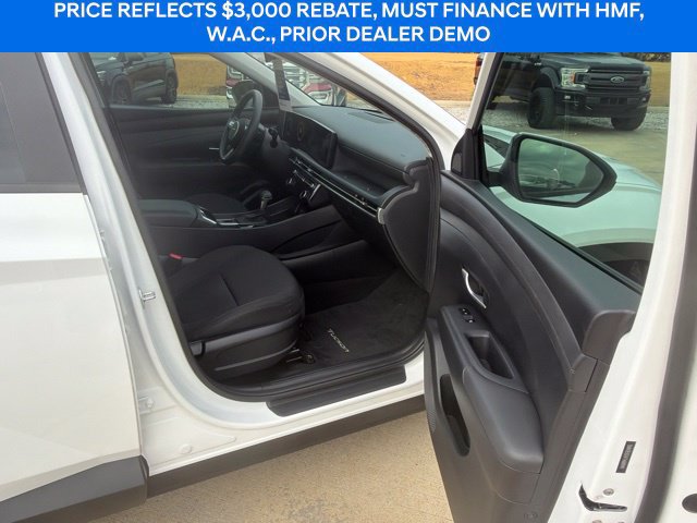 Used 2026 Hyundai Tucson SEL FWD image 19