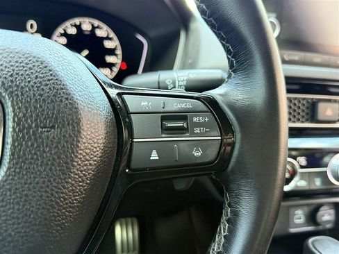 Used 2023 Honda Civic Sport image 32
