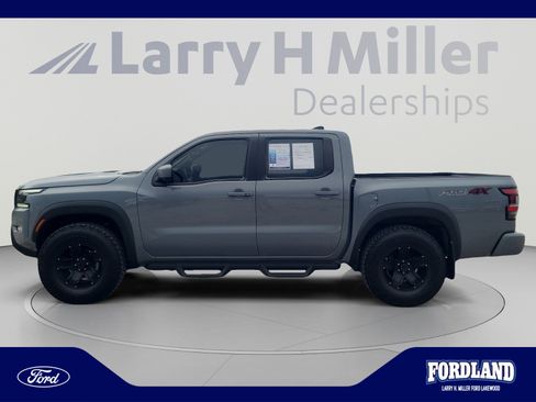 Used 2023 Nissan Frontier PRO-4X w/ Pro Convenience Package AWD/4WD image 2