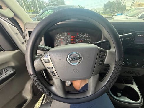 Used 2012 Nissan NV 2500 SV w/ Technology Pkg RWD image 18