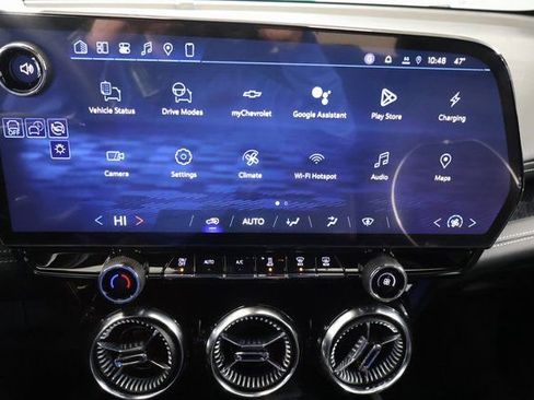 New 2026 Chevrolet Blazer EV LT image 17