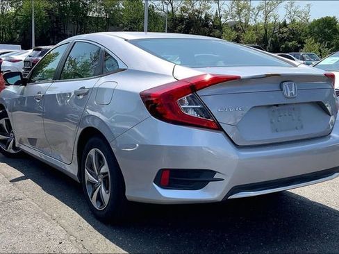 Used 2019 Honda Civic LX image 3