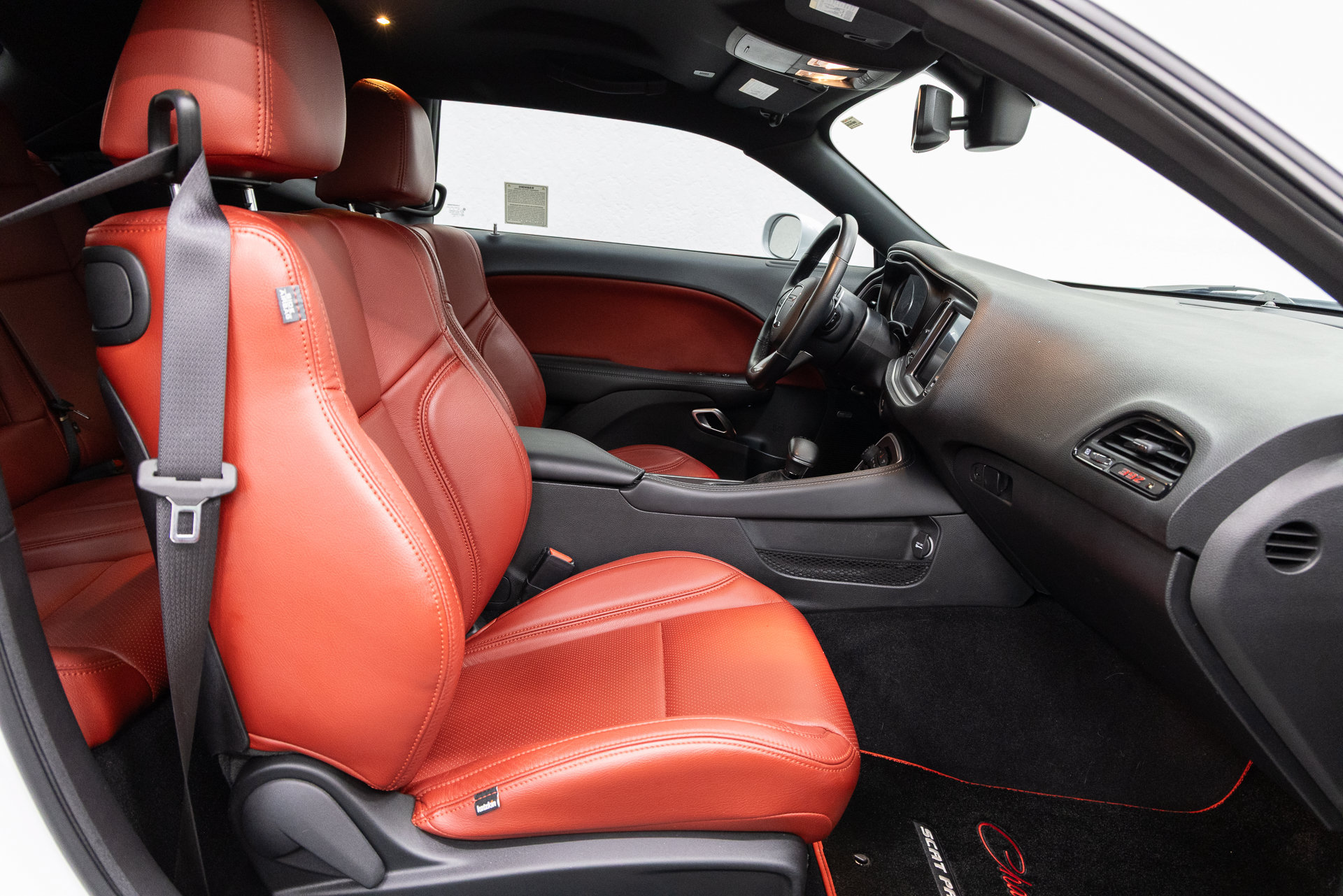Used 2020 Dodge Challenger R/T Scat Pack RWD image 14