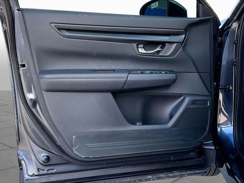 New 2026 Honda CR-V LX image 10