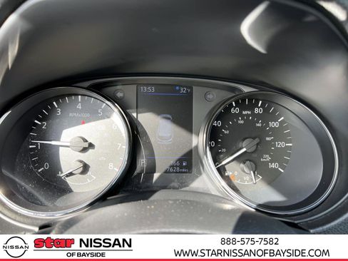 Used 2020 Nissan Rogue Sport S image 24