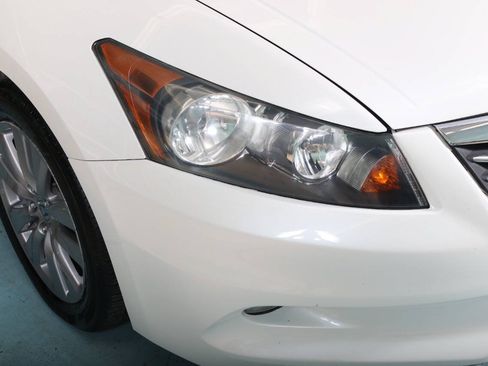 Used 2012 Honda Accord EX-L image 9