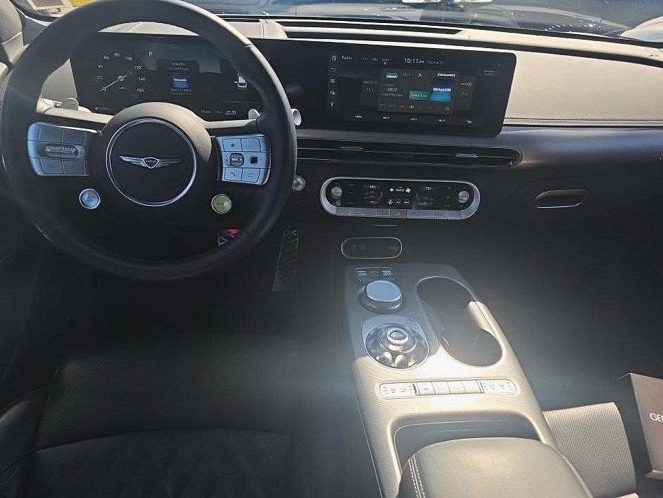 Used 2025 Genesis GV60 Performance AWD/4WD image 7