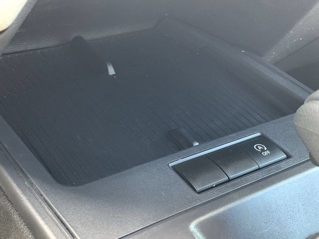 Used 2026 Toyota Corolla Cross L FWD image 25