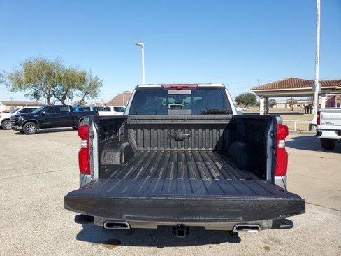 New 2026 Chevrolet Silverado 1500 High Country image 13