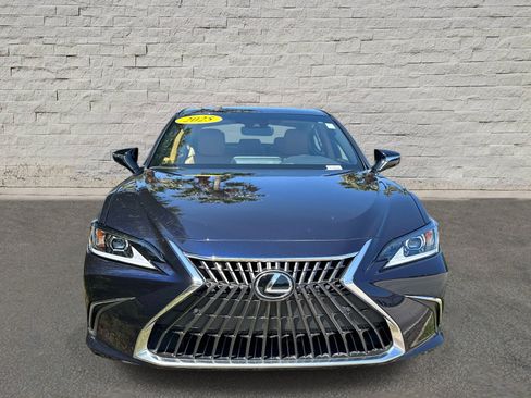 Used 2025 Lexus ES 350 w/ Premium Package FWD image 6