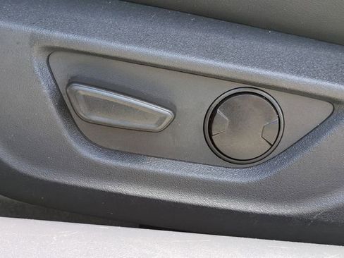Used 2025 Ford Mustang Premium RWD image 15