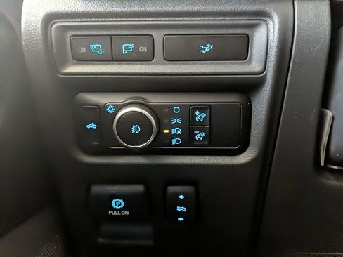 Used 2023 Ford F150 Lariat w/ Equipment Group 502A High image 29