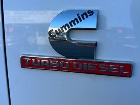 Used 2020 RAM 2500 Laramie AWD/4WD image 7