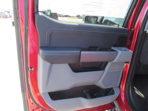 Used 2022 Ford F150 XLT w/ Equipment Group 302A High AWD/4WD image 22