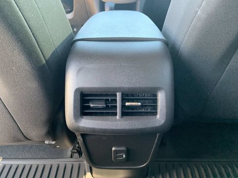Certified 2024 Chevrolet Equinox LS w/ LS Convenience Package FWD image 20