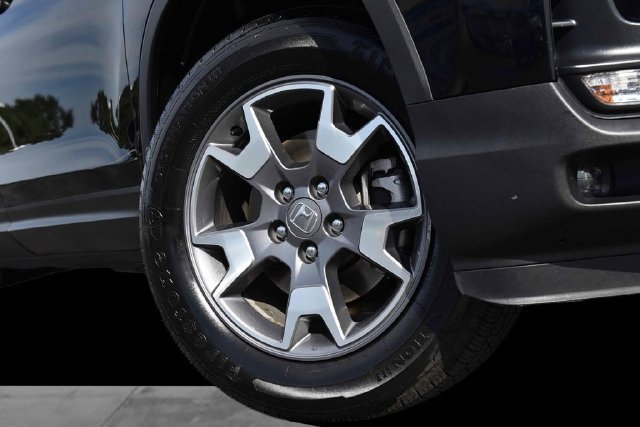 Certified 2022 Honda Passport TrailSport image 3