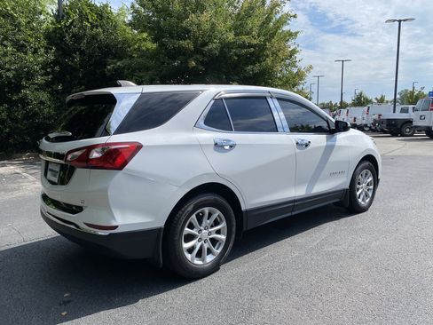Used 2018 Chevrolet Equinox LT FWD image 9