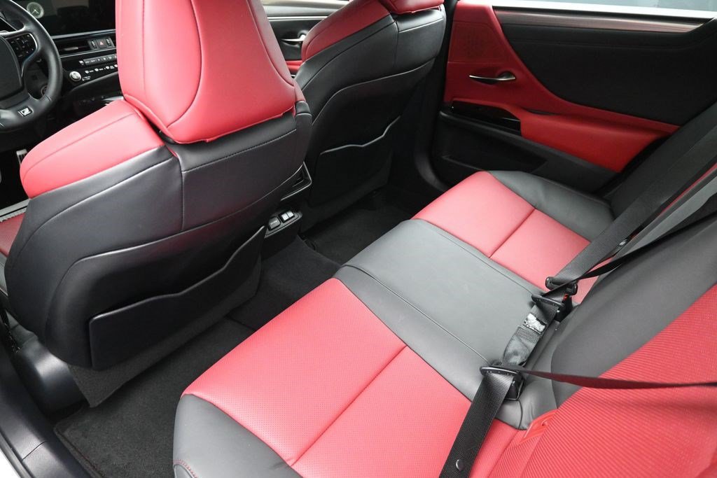 Used 2024 Lexus ES 350 F Sport w/ Accessory Package (Z2) FWD image 20