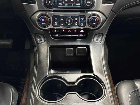 Used 2018 Chevrolet Tahoe LT AWD/4WD image 29