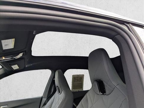 Used 2025 BMW iX M60 image 16