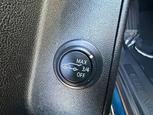 Used 2019 Chevrolet Equinox LT AWD/4WD image 22