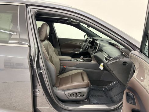 New 2026 Lexus RX 350 FWD image 24