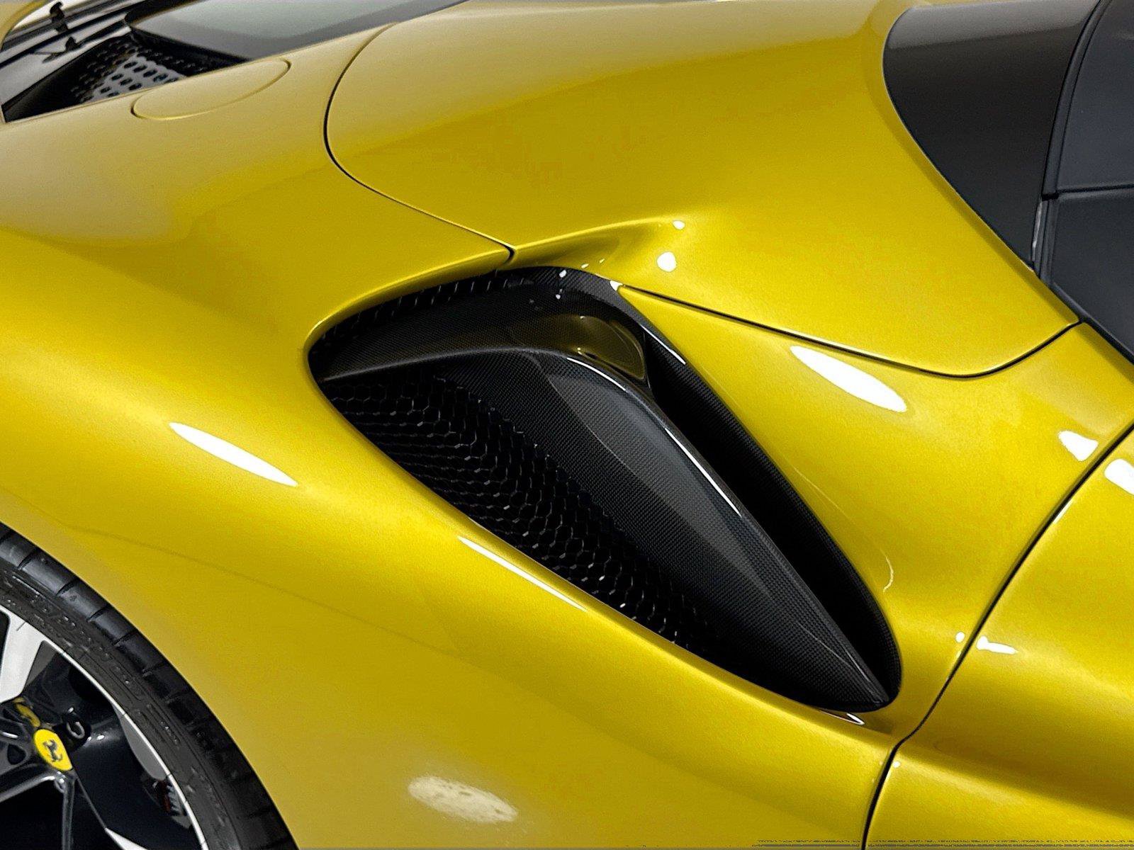 Used 2022 Ferrari SF90 Spider AWD/4WD image 37