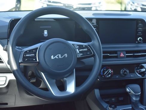 Used 2024 Kia Seltos LX AWD/4WD image 18