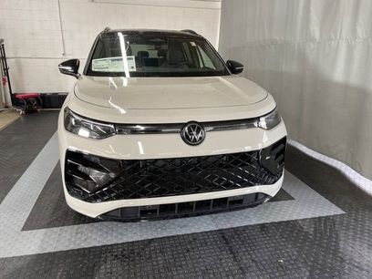 New 2026 Volkswagen Tiguan SE R-Line
