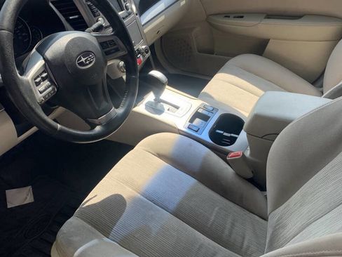 Used 2014 Subaru Outback 2.5i Premium AWD/4WD image 14