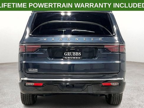 Used 2023 Jeep Wagoneer 4WD w/ Convenience Group I image 6