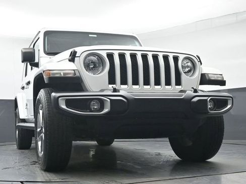 Used 2023 Jeep Wrangler Sahara w/ Cold Weather Group image 38