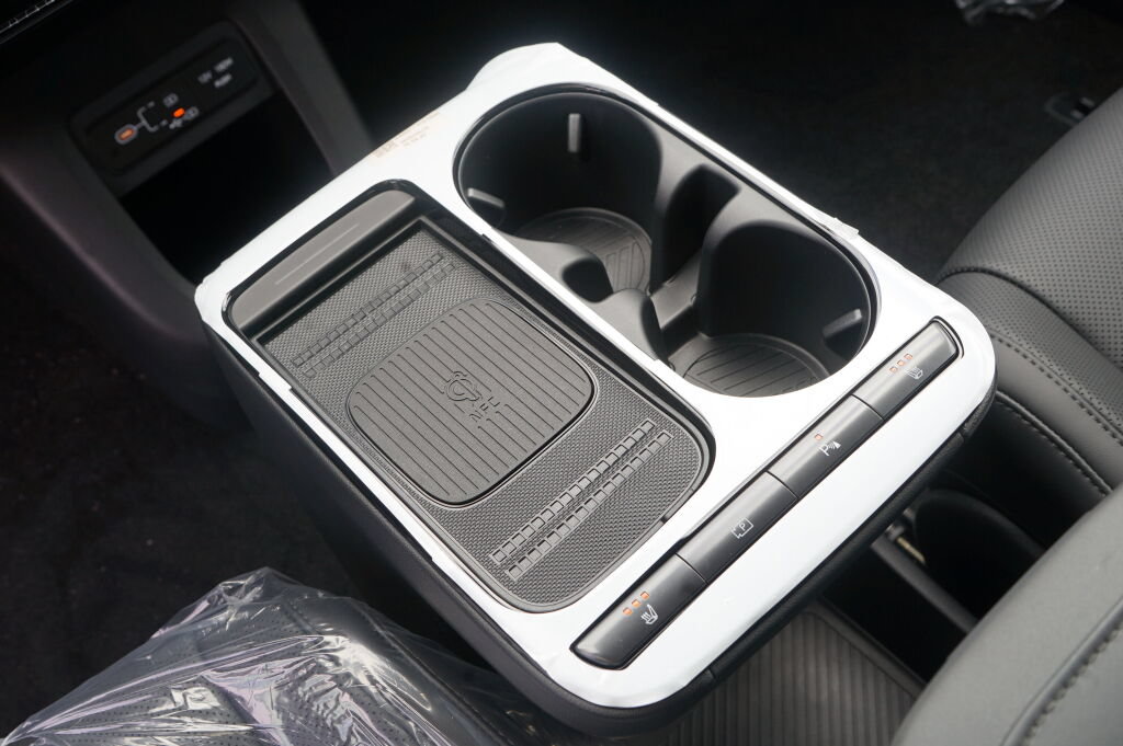 New 2027 Hyundai Ioniq 5 XRT AWD/4WD image 17